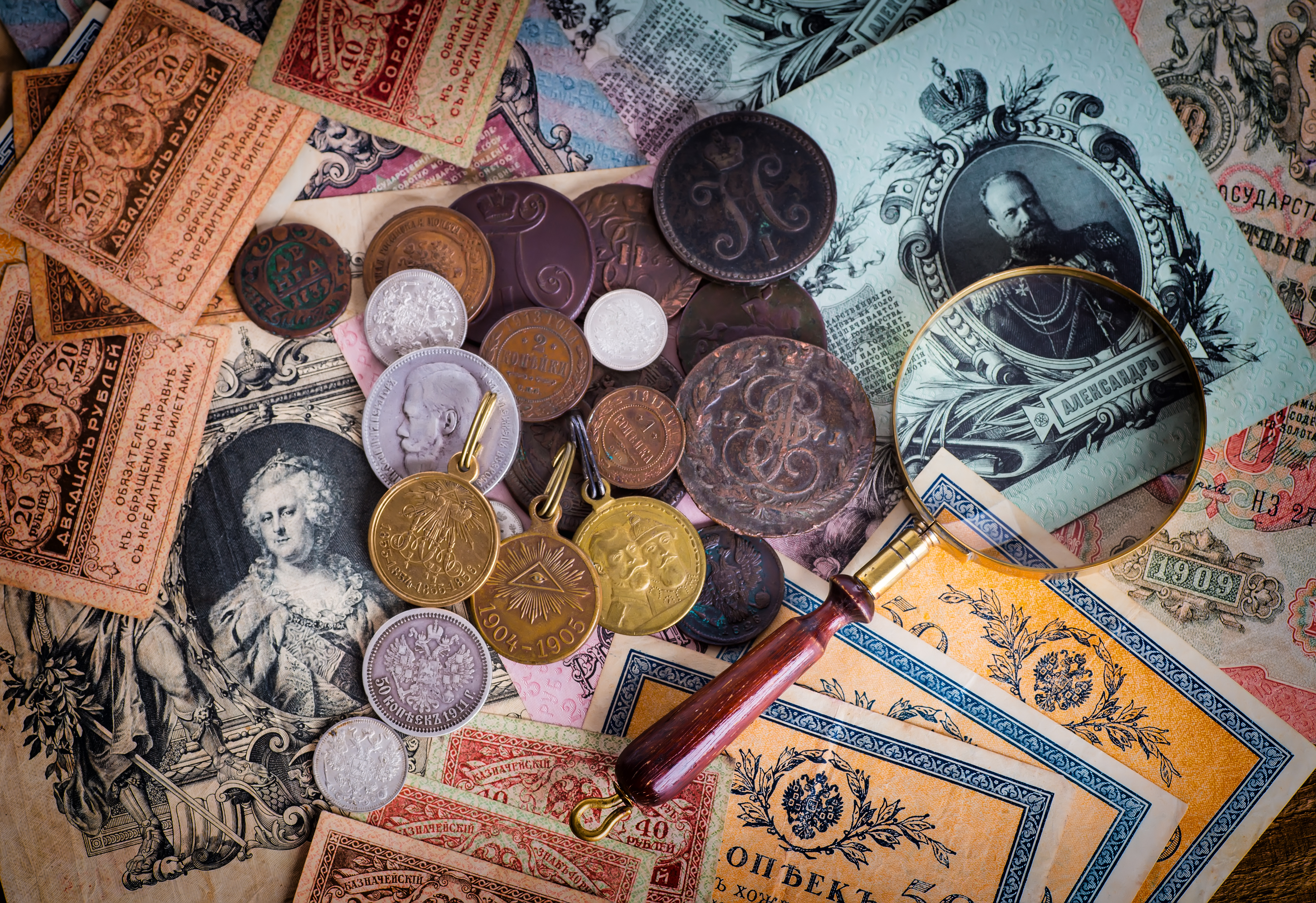 5 Must Have Books For All Coin Collectors